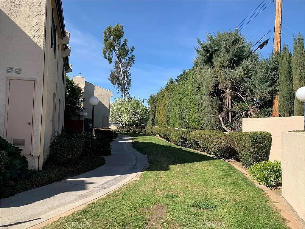 18725 E Arrow Highway 43, Covina, California 91722 home-pic-4