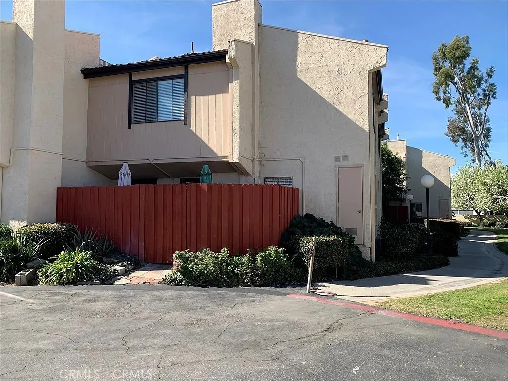 18725 E Arrow Highway 43, Covina, California 91722 home-pic-3