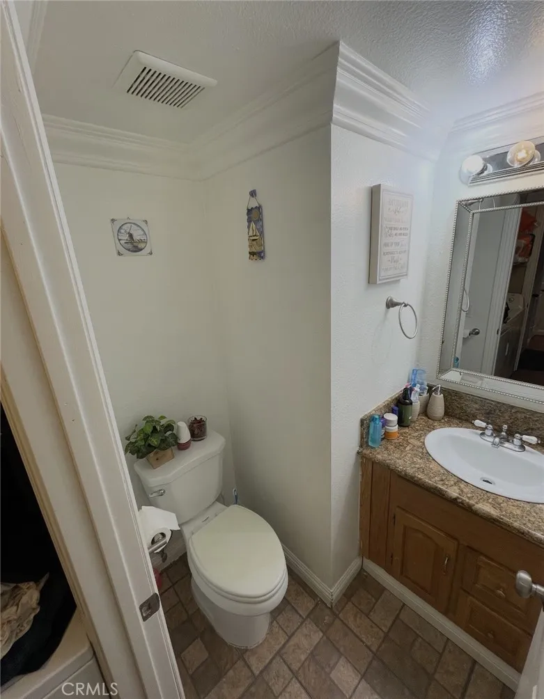 18725 E Arrow Highway 43, Covina, California 91722 home-pic-8