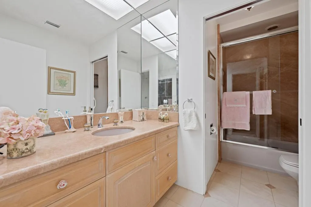 34926 Mission Hills Drive, Rancho Mirage, California 92270 home-pic-20