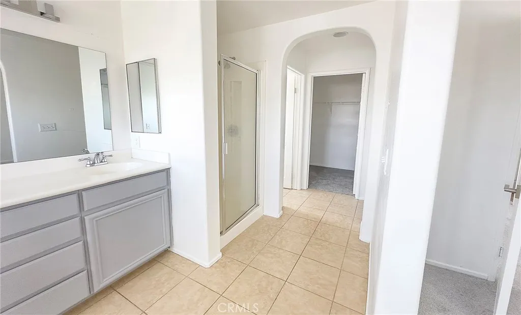 18215 Grove Place, Fontana, California 92336 home-pic-22