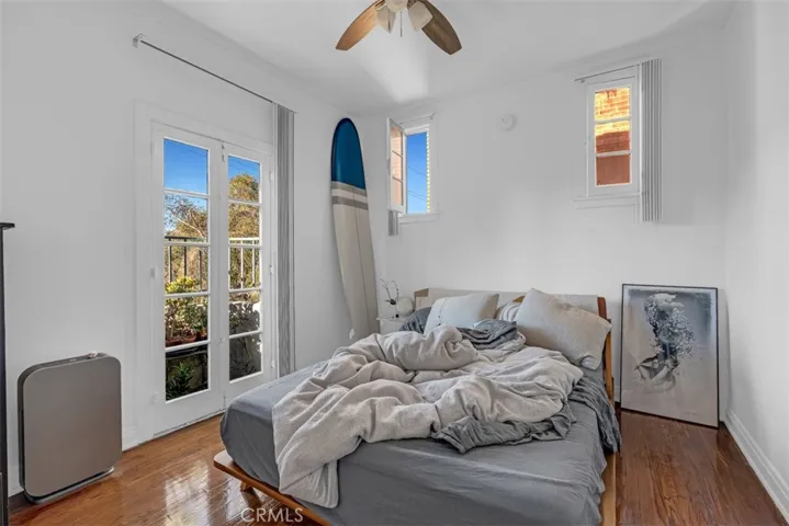 534 S Coronado, Los Angeles, California 90057