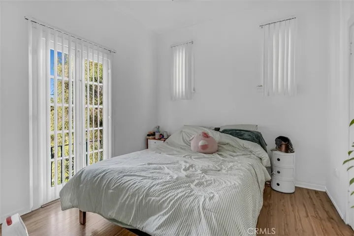 534 S Coronado, Los Angeles, California 90057