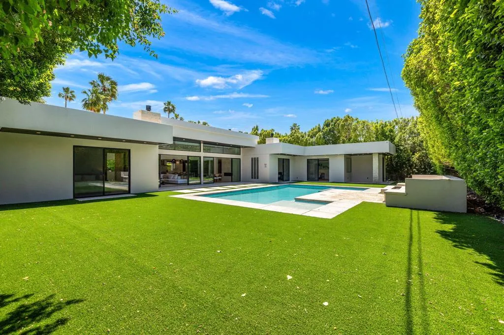 473 N Burton Way, Palm Springs, California 92262 home-pic-53
