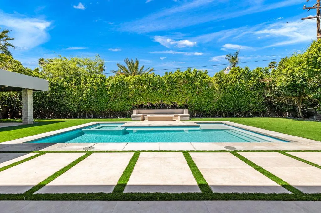 473 N Burton Way, Palm Springs, California 92262 home-pic-61