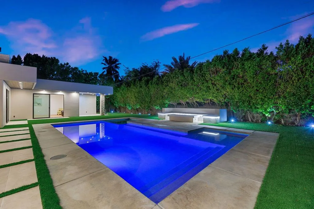 473 N Burton Way, Palm Springs, California 92262 home-pic-85