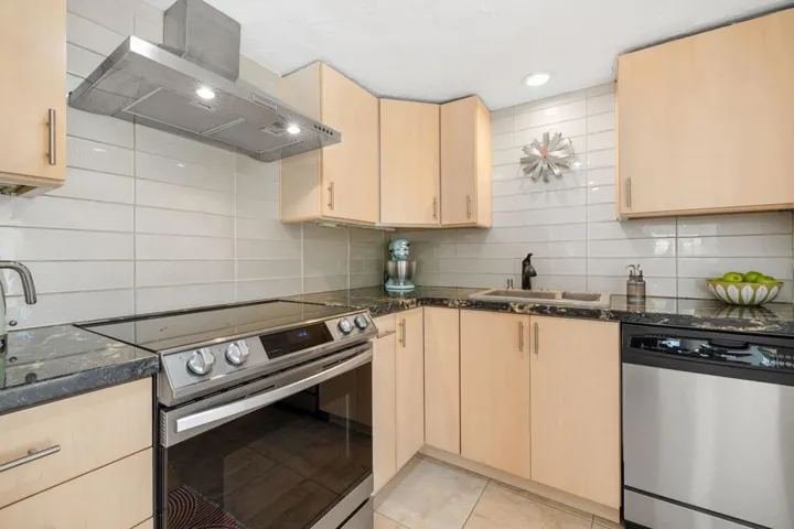 29-web-or-mls-2H8A1986