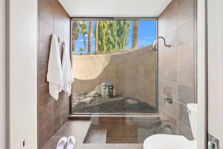 44-web-or-mls-2H8A1921