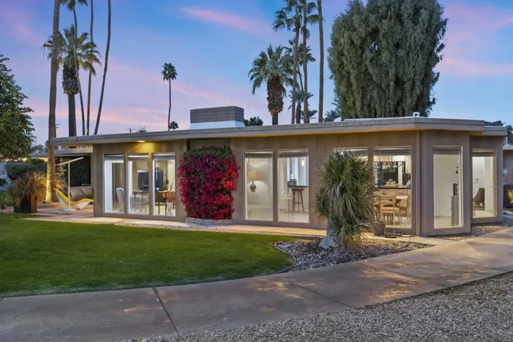 70-web-or-mls-8M4A3957