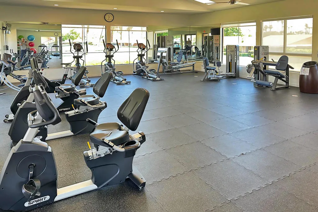 2 Granada Drive, Rancho Mirage, California 92270 home-pic-37