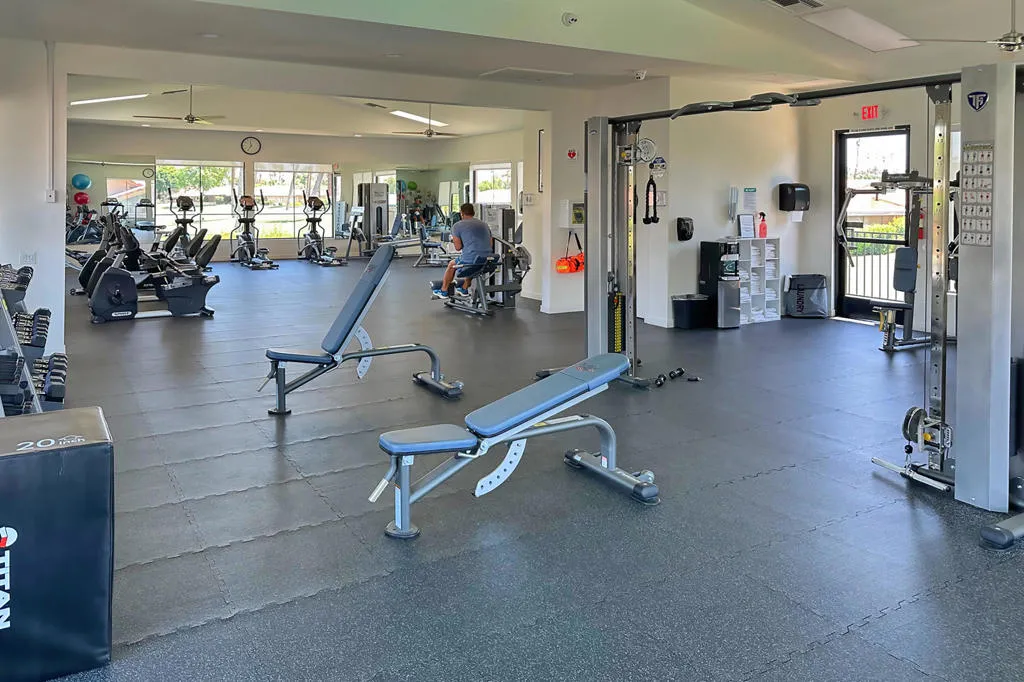 2 Granada Drive, Rancho Mirage, California 92270 home-pic-28