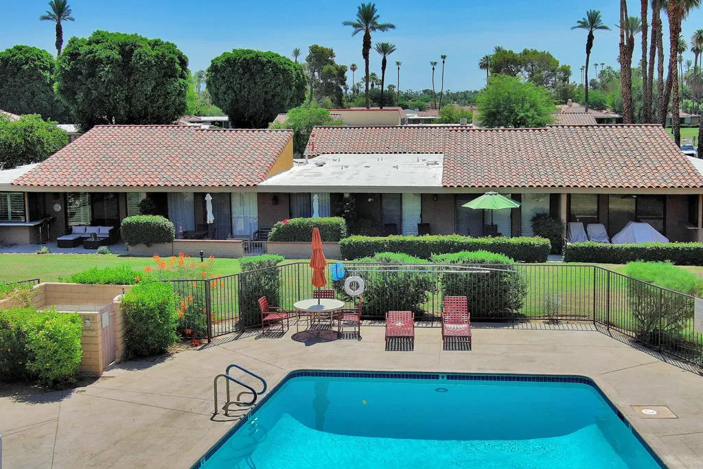 2 Granada Drive, Rancho Mirage, California 92270 home-pic-24