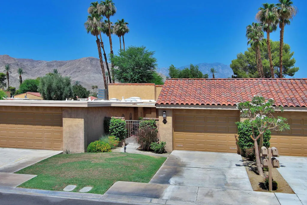 2 Granada Drive, Rancho Mirage, California 92270 home-pic-30