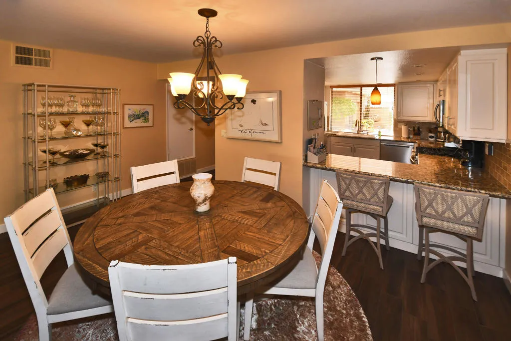 2 Granada Drive, Rancho Mirage, California 92270 home-pic-7