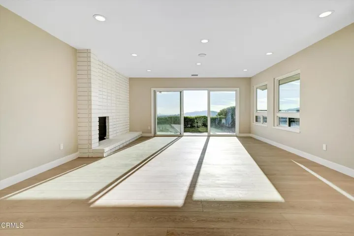 09-614 Starlight Crest Drive-9