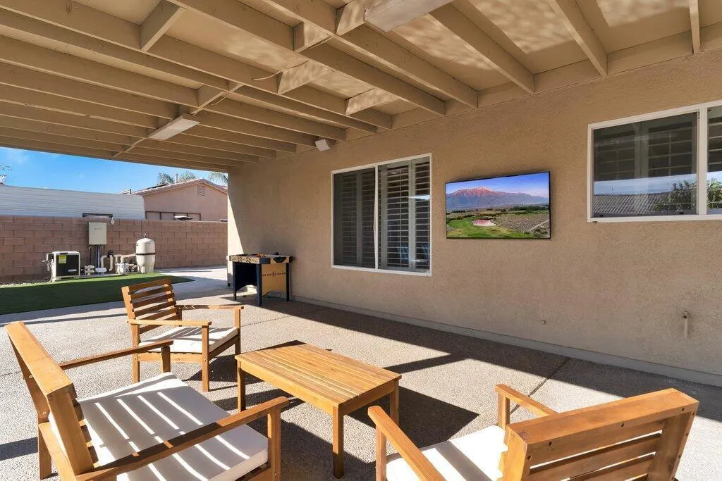 83347 Mango Walk, Indio, California 92201 home-pic-17