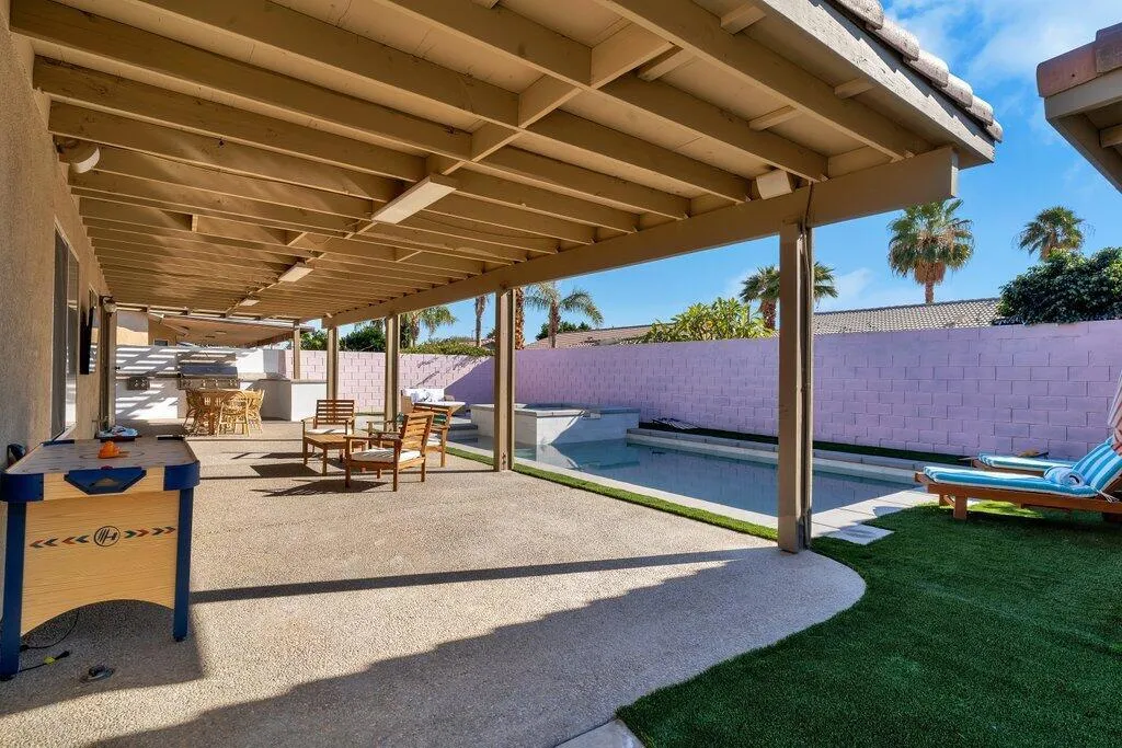83347 Mango Walk, Indio, California 92201 home-pic-10