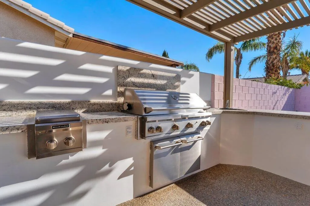 83347 Mango Walk, Indio, California 92201 home-pic-13