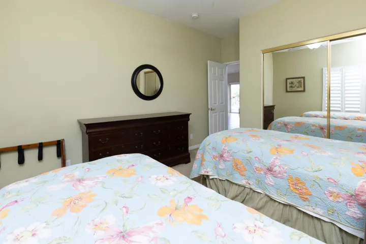 45729MeadowLakeDr_PRINT-33