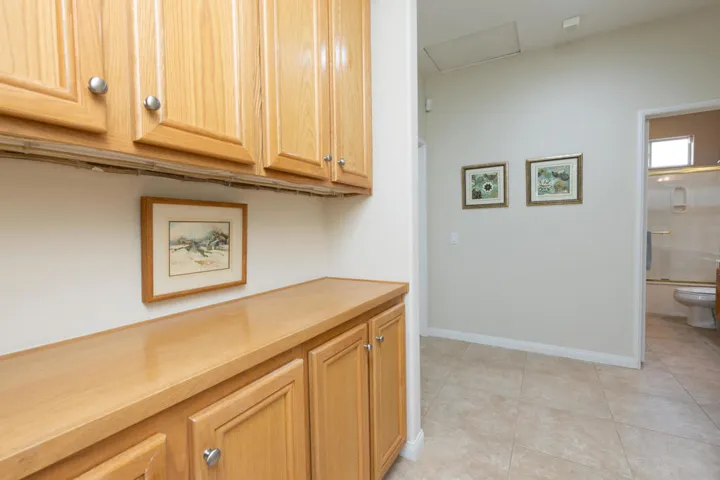 45729MeadowLakeDr_PRINT-35
