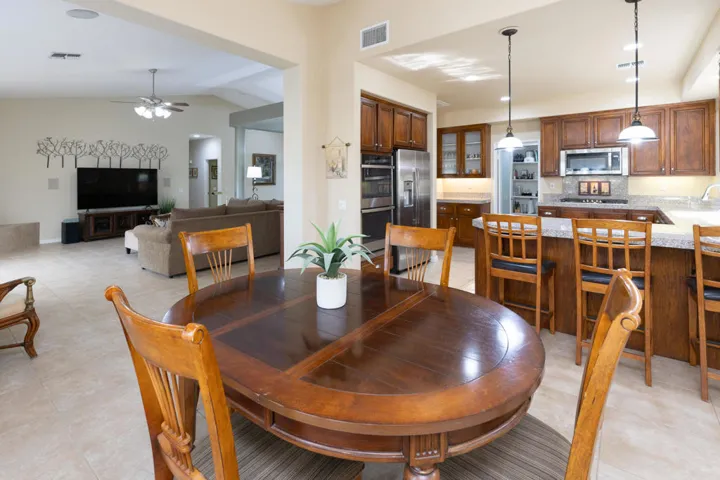 45729MeadowLakeDr_PRINT-21