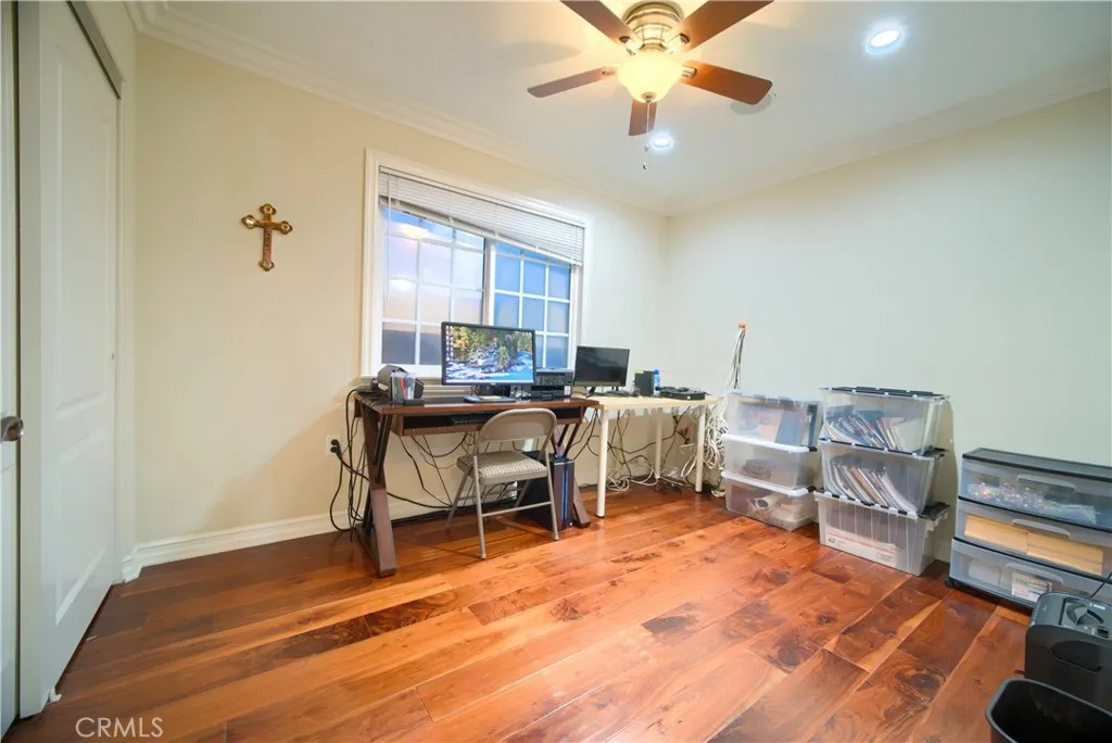 19741 Sally, Cerritos, California 90703 home-pic-12