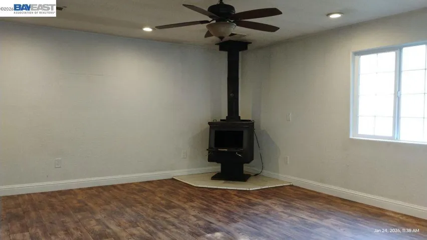 28440 Ryan Creek Road, Willits, California 95490