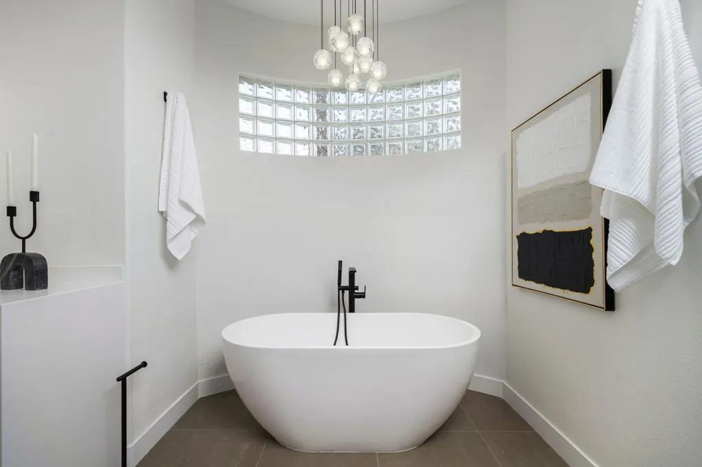 54-web-or-mls-MCSpyglass_OPMG_1225_054