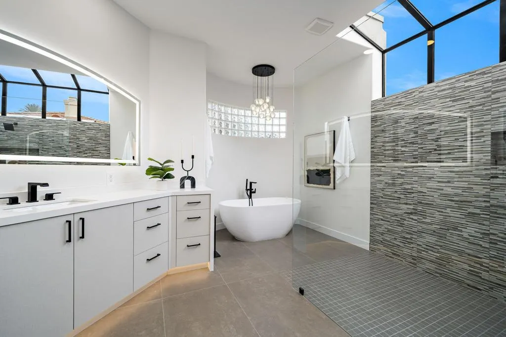 52-web-or-mls-MCSpyglass_OPMG_1225_052