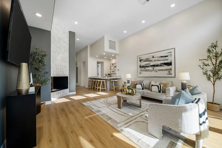 29-web-or-mls-MCSpyglass_OPMG_1225_029