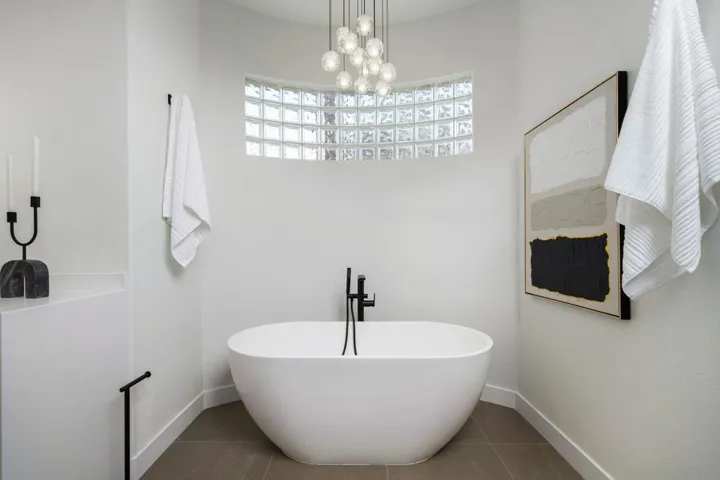 54-web-or-mls-MCSpyglass_OPMG_1225_054