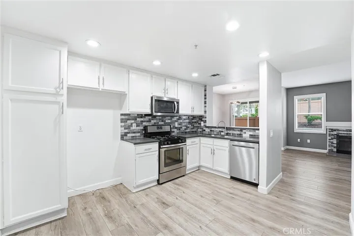 167 California Court, Mission Viejo, California 92692