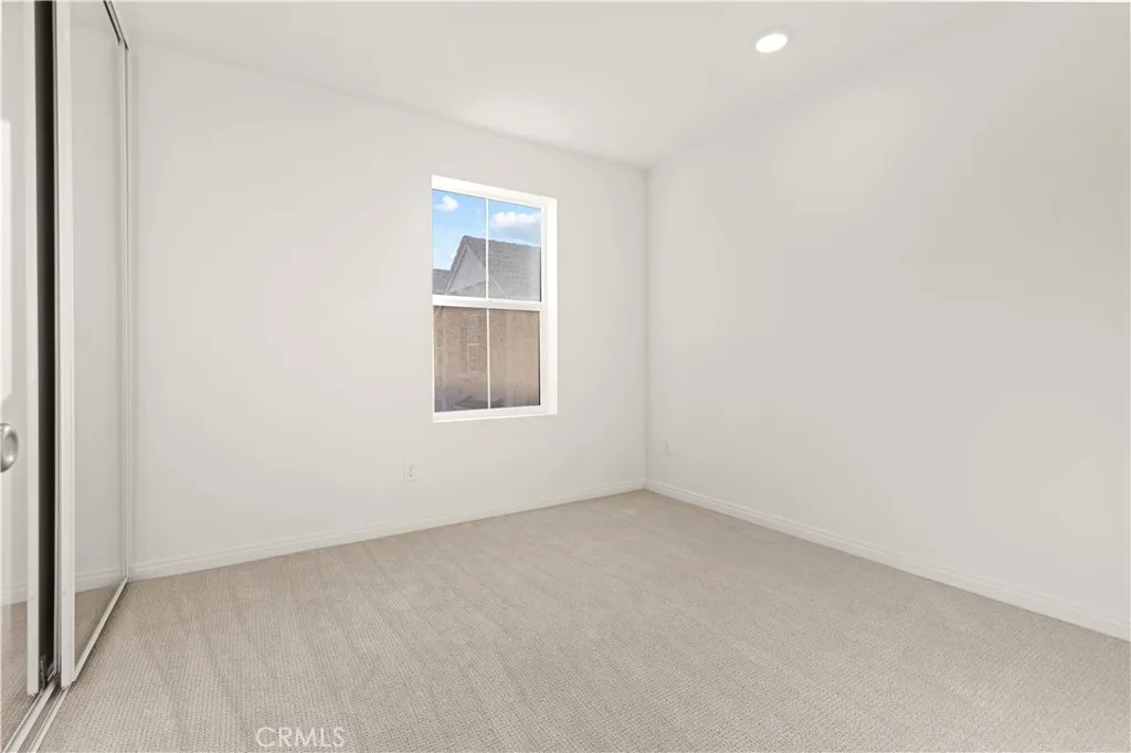 4214 S Laguna Avenue, Ontario, California 91761 home-pic-14