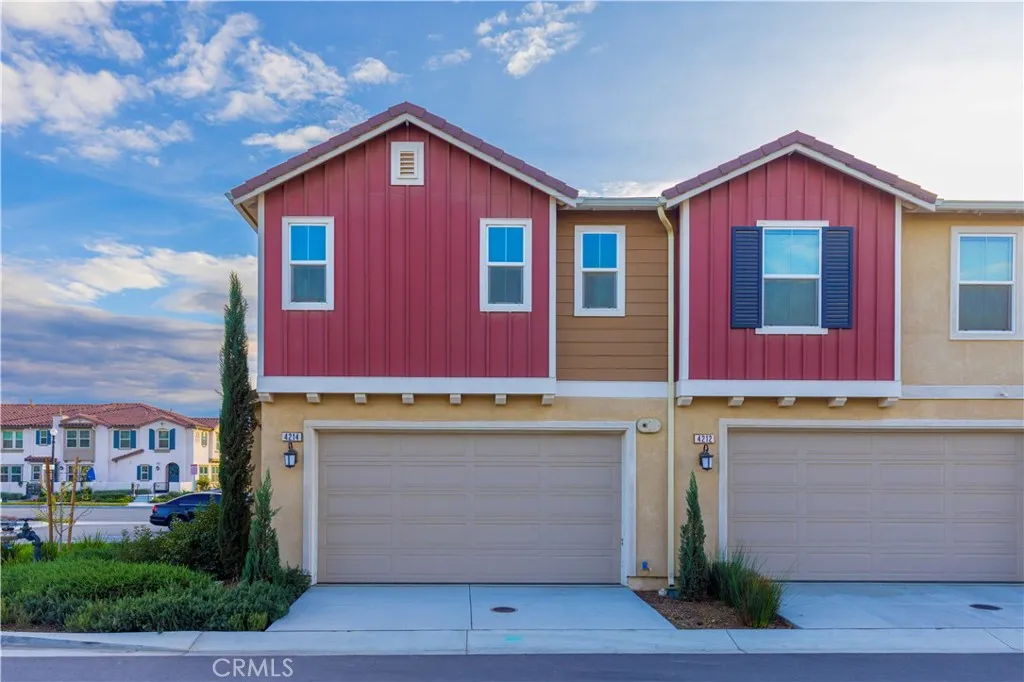 4214 S Laguna Avenue, Ontario, California 91761 home-pic-1