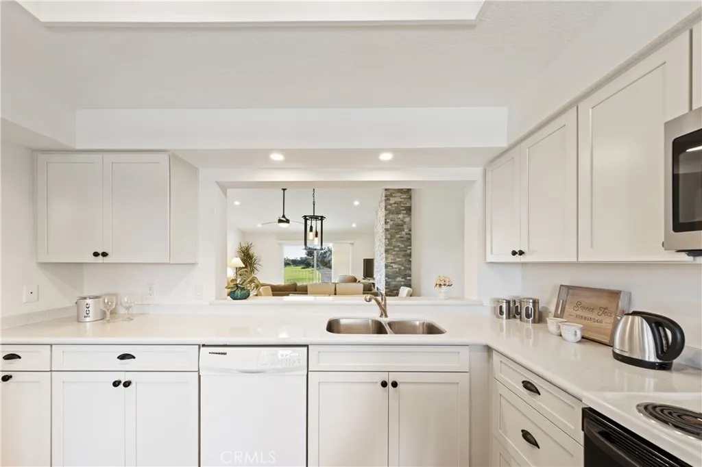 533 Desert Falls N, Palm Desert, California 92211 home-pic-3