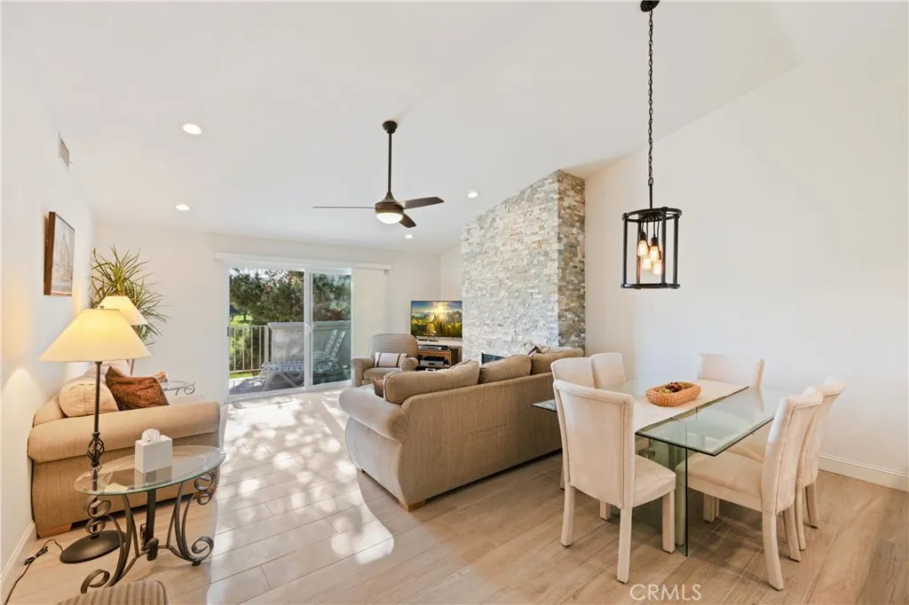 533 Desert Falls N, Palm Desert, California 92211 home-pic-5
