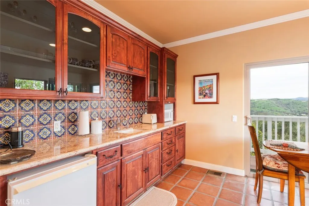 2328 Dos Lomas, Fallbrook, California 92028 home-pic-33