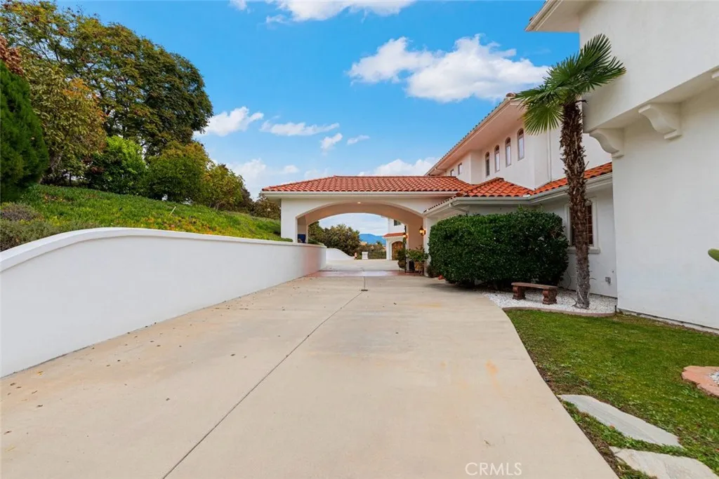 2328 Dos Lomas, Fallbrook, California 92028 home-pic-4