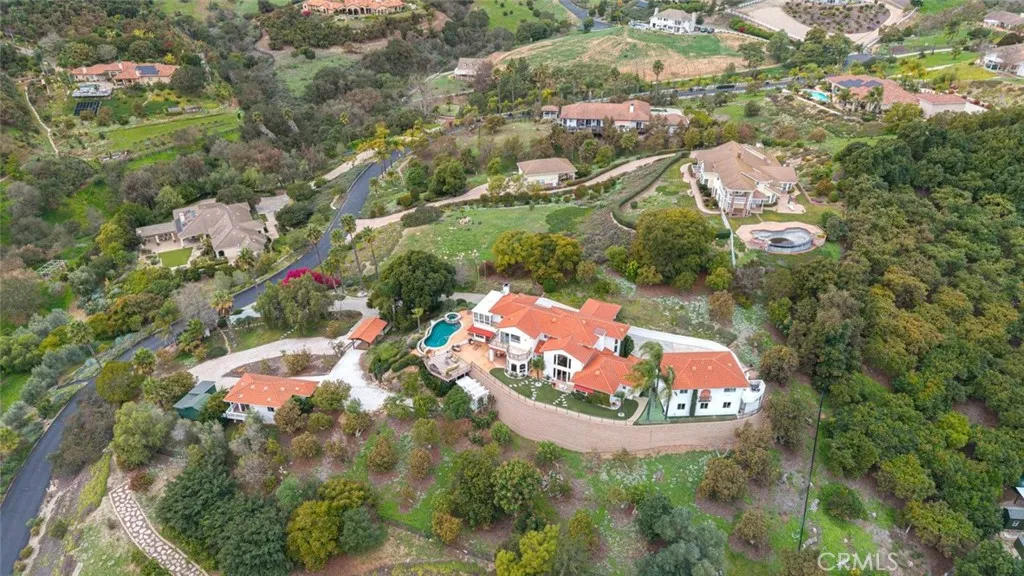 2328 Dos Lomas, Fallbrook, California 92028 home-pic-0
