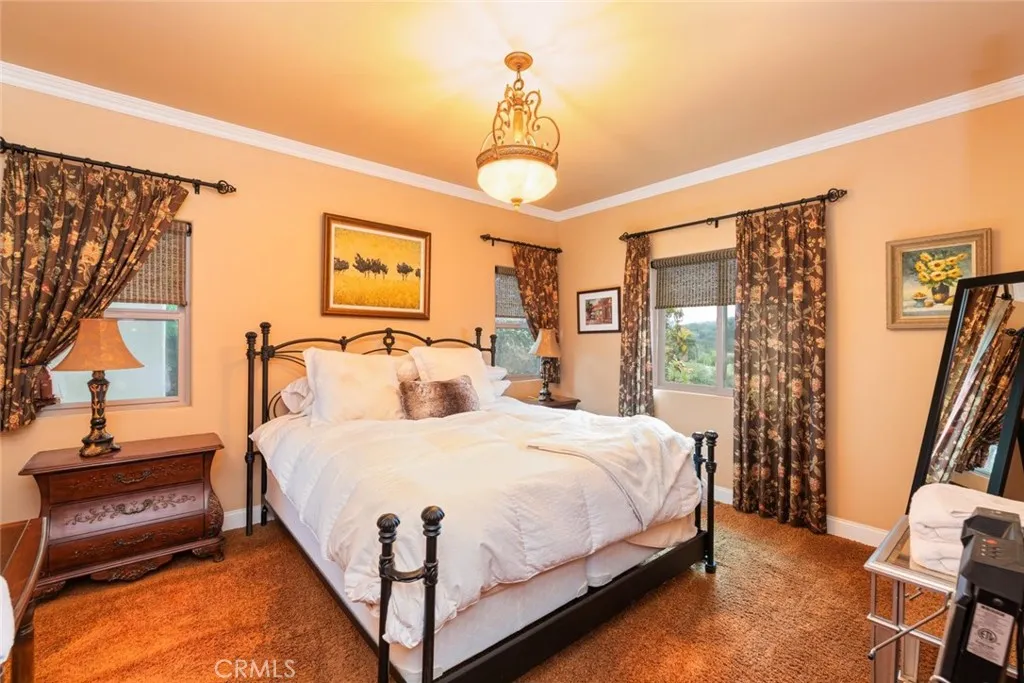 2328 Dos Lomas, Fallbrook, California 92028 home-pic-36
