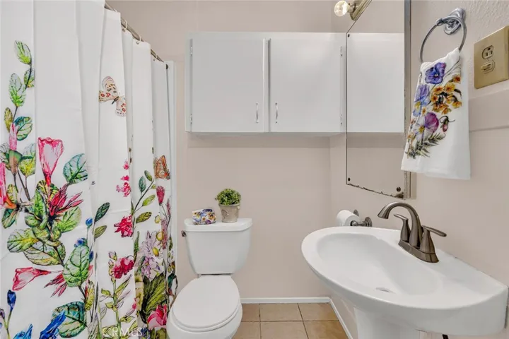 200 E 27th, Merced, California 95340
