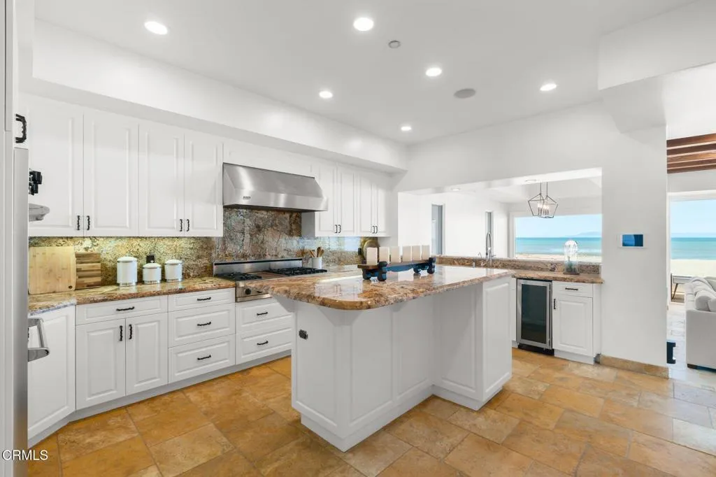 1417 Marine Way, Oxnard, California 93035 home-pic-6
