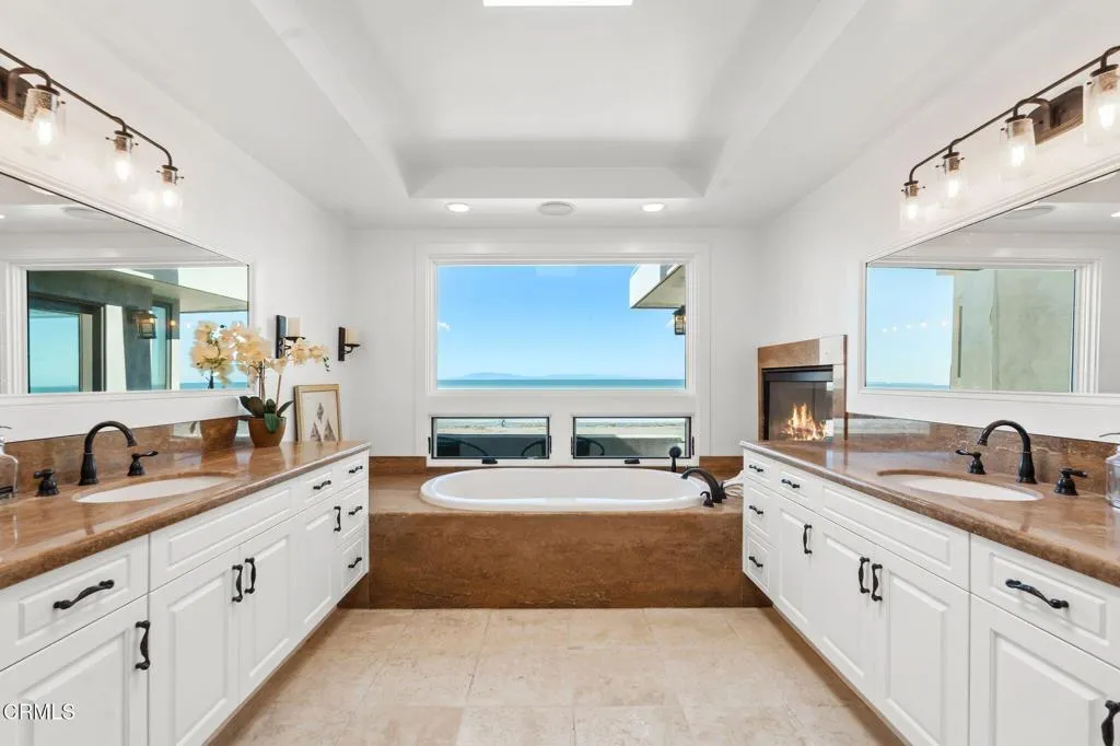 1417 Marine Way, Oxnard, California 93035 home-pic-40
