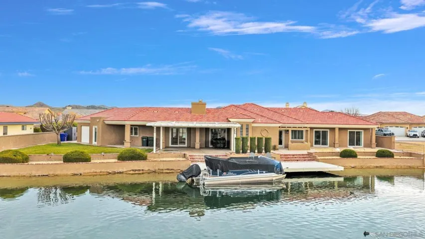 14492 Mast Lane, Helendale, California 92342