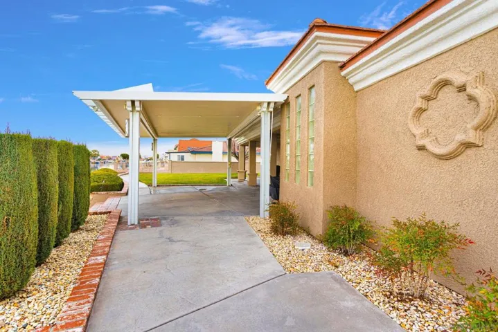 14492 Mast Lane, Helendale, California 92342