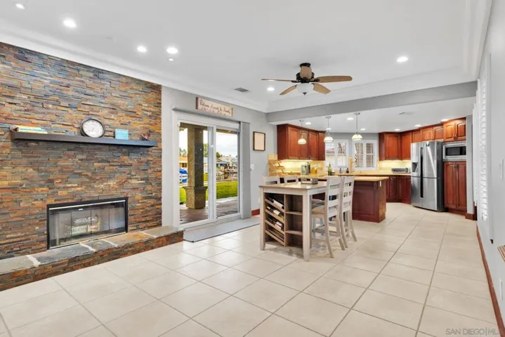 14492 Mast Lane, Helendale, California 92342