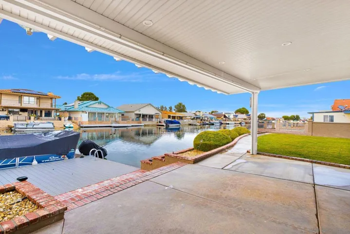 14492 Mast Lane, Helendale, California 92342