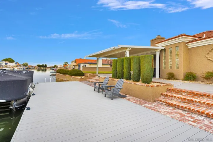 14492 Mast Lane, Helendale, California 92342