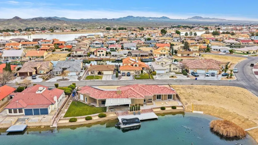 14492 Mast Lane, Helendale, California 92342