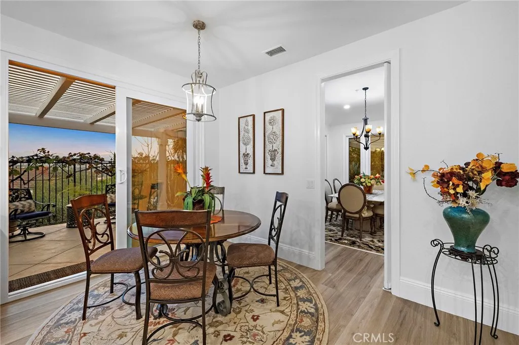 25702 Nellie Gail, Laguna Hills, California 92653 home-pic-15